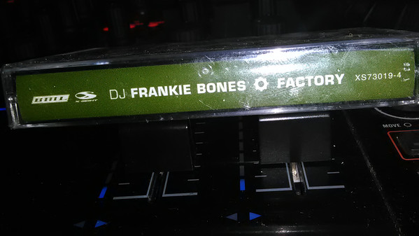 ladda ner album DJ Frankie Bones - Factory 303