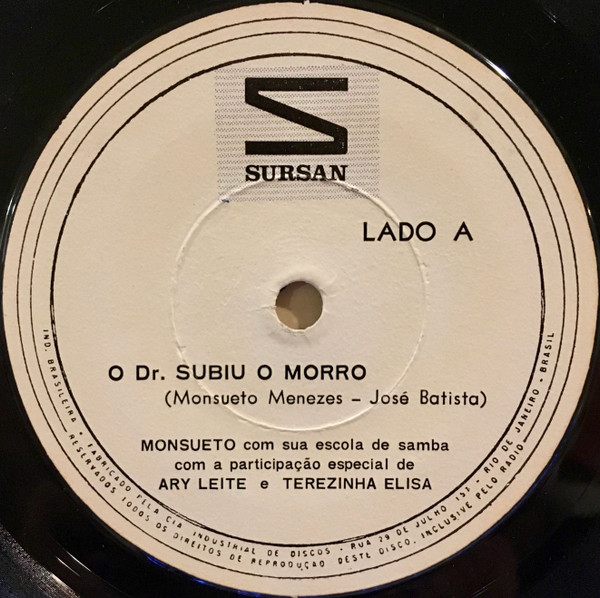 last ned album Monsueto Com Sua Escola De Samba - O Dr Subiu O Morro Casa Um Da Vila