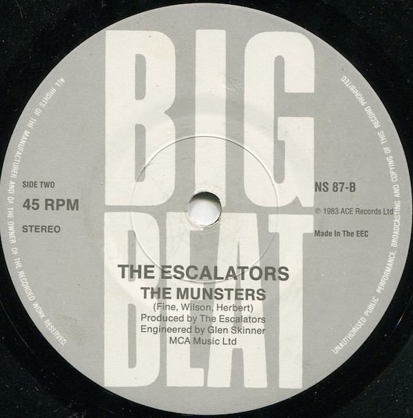 lataa albumi The Escalators - The Munsters Theme