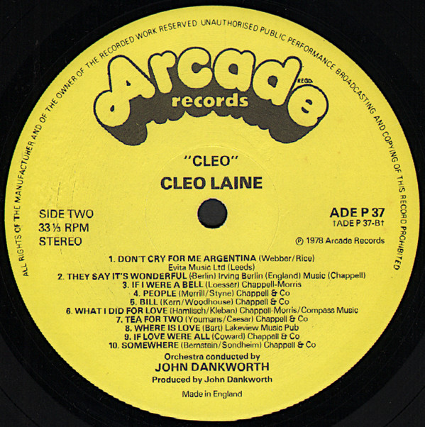 baixar álbum Download Cleo Laine - Cleo Cleo Laine Sings 20 Famous Show Hits album
