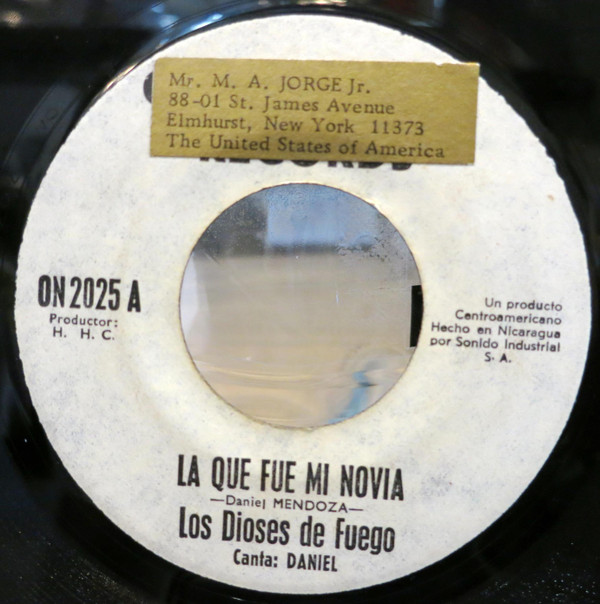 Album herunterladen Los Dioses De Fuego - La Que Fue Mi Novia Nos Prometimos