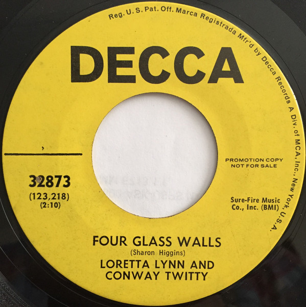 baixar álbum Loretta Lynn & Conway Twitty - Lead Me On Four Glass Walls