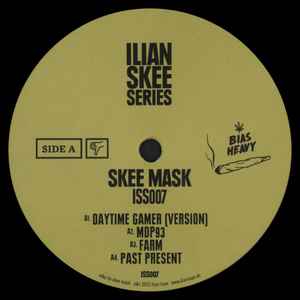 ISS007 - Skee Mask