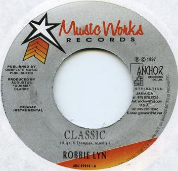 ladda ner album Robbie Lyn - Classic
