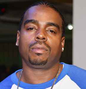 The 49-year old son of father Charles J. Arnaud and mother Dr. Allean Varnado Lang Daz Dillinger in 2022 photo. Daz Dillinger earned a  million dollar salary - leaving the net worth at  million in 2022