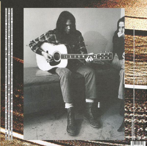 Neil Young - Live At Massey Hall 1971 | Reprise Records (43328-1) - 4