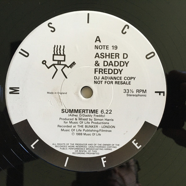baixar álbum ASHER D & DADDY FREDDY - SUMMERTIME