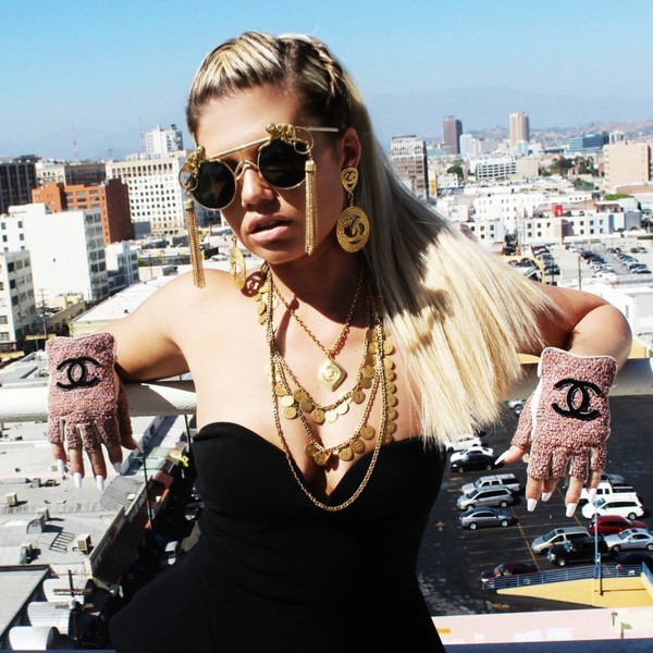 Chanel West Coast Official Tiktok Music - List of songs and albums by Chanel  West Coast
