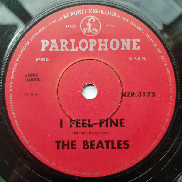 The Beatles – I Feel Fine / She's A Woman (1964, Scranton Pressing