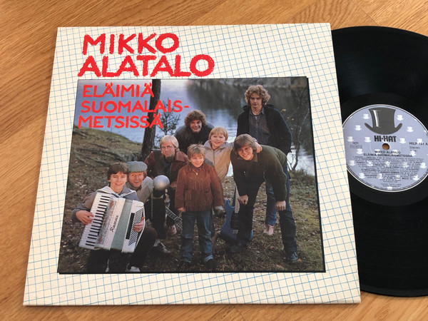 baixar álbum Mikko Alatalo - Eläimiä Suomalaismetsissä