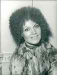 descargar álbum Cleo Laine - No One Is Alone Not A Day Goes By