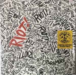 Riot! - Paramore