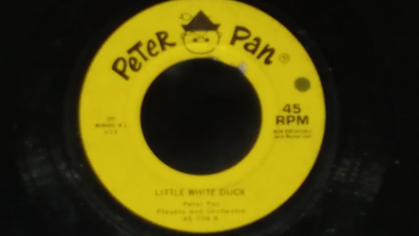 Album herunterladen Peter Pan Players And Orchestra - Little White Duck She Wore A Yellow Ribbon