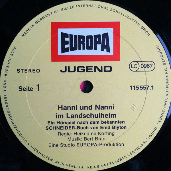 lataa albumi Enid Blyton - Hanni Und Nanni Im Landschulheim