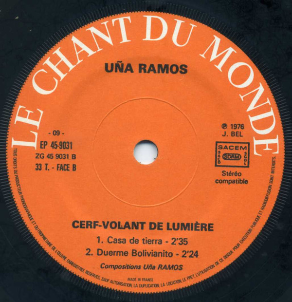 télécharger l'album Uña Ramos - Cerf volant de lumière