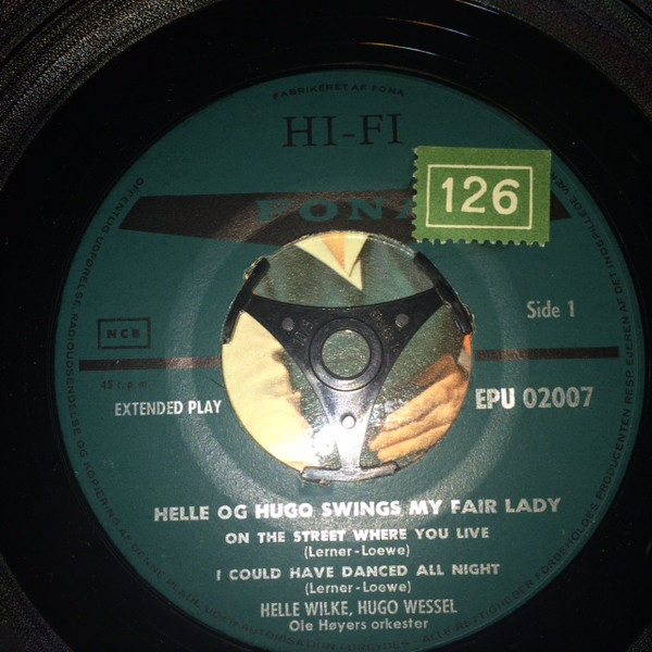 last ned album Helle Wilke, Hugo Wessel, Ole Høyers Orkester - Swings My Fair Lady