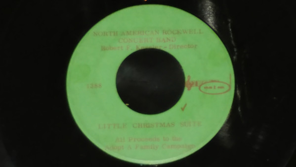 Album herunterladen North American Rockwell Concert Band - Christmas For Winds Little Christmas Suite