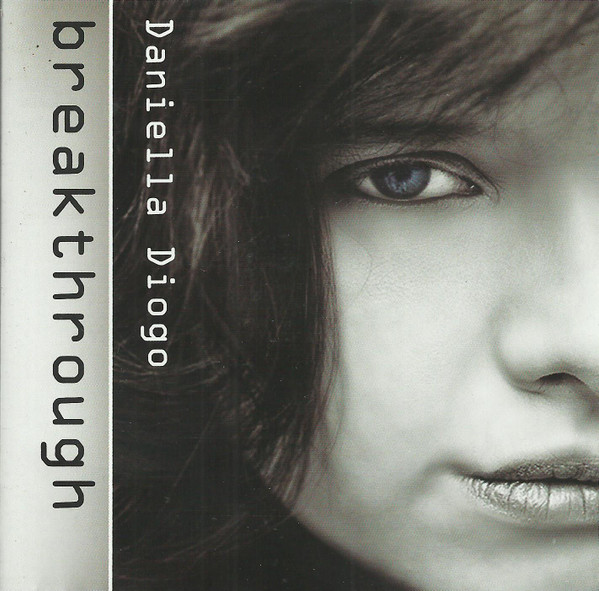 baixar álbum Daniela Diogo - Breakthrough
