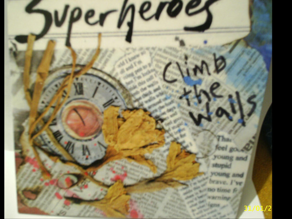 ladda ner album Superheroes - Climbing The Walls