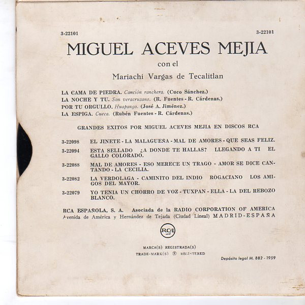 ladda ner album Miguel Aceves Mejia Con El Mariachi Vargas De Tecalitlan - La Cama De Piedra La Noche Y Tú Por Tu Orgullo La Espiga