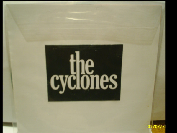 ladda ner album The Cyclones - Demos