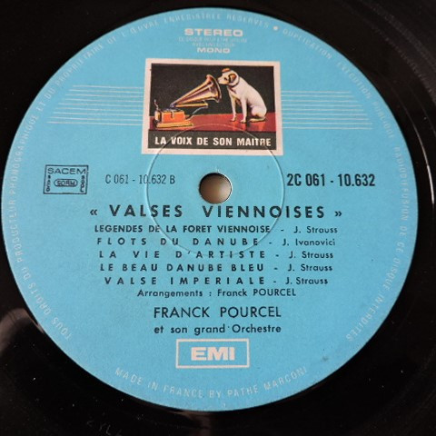 télécharger l'album Roland Didier Et Ses Cordes, Paul Bonneau Et Son Orchestre - Les Plus Belles Valses Viennoises