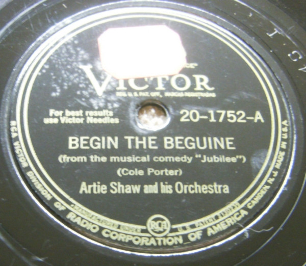 télécharger l'album Artie Shaw And His Orchestra - Begin The Beguine Nightmare