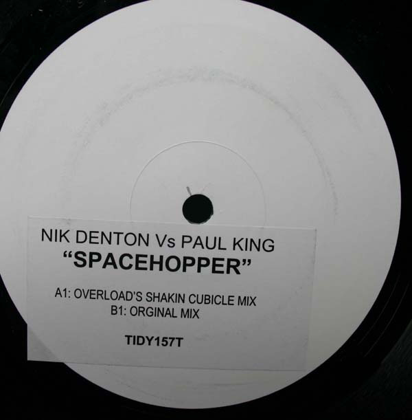 ladda ner album Nik Denton vs Paul King - Spacehopper