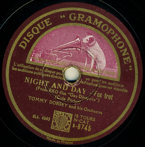 descargar álbum Tommy Dorsey And His Orchestra - Night And Day Smoke Gets In Your Eyes