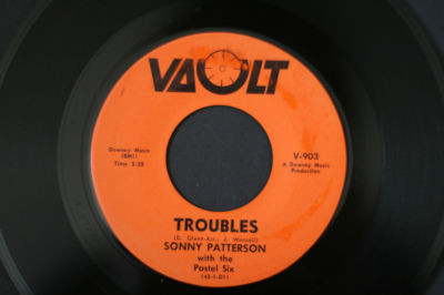 Album herunterladen Sonny Patterson - Troubles Gone So Long