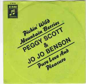 Peggy Scott & Jo Jo Benson - Pickin Wild Mountain Berries album cover