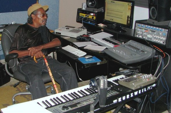 Larry Saunders Discography | Discogs