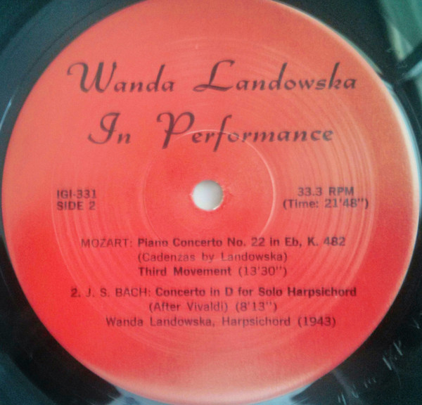 Album herunterladen Wanda Landowska, Mozart, Bach - Wanda Landowska In Performance