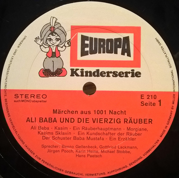 last ned album Download Various - Märchen Aus 1001 Nacht Ali Baba Und Die Vierzig Räuber Aladdin Und Die Wunderlampe album