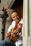 last ned album Tommy Emmanuel & The Australian Philharmonic Orchestra - Classical Gas