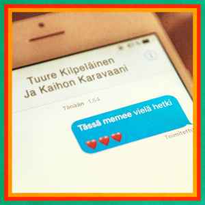 Tuure Kilpeläinen Ja Kaihon Karavaani - Tässä Memee Vielä Hetki album cover