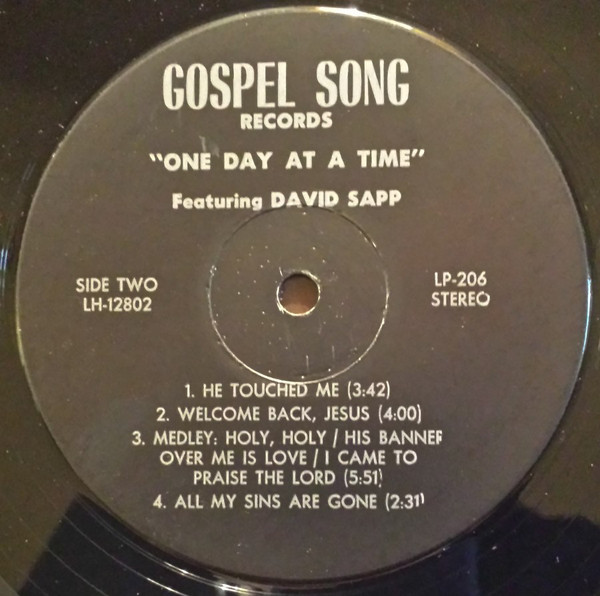 ladda ner album David Sapp - One Day At A Time