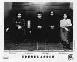 Album herunterladen Soundgarden サウンドガーデン - Badmotorfinger バッドモーターフィンガ