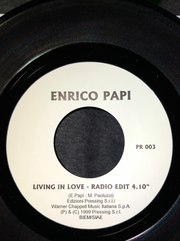 lataa albumi Enrico Papi, Armando Dolci - Livin In Love Vestiti