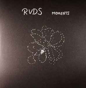 Richard von der Schulenburg - Moments album cover