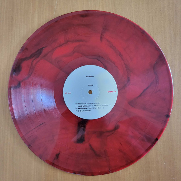 Memria da Pedra Me Limited Edition (Red Marble)