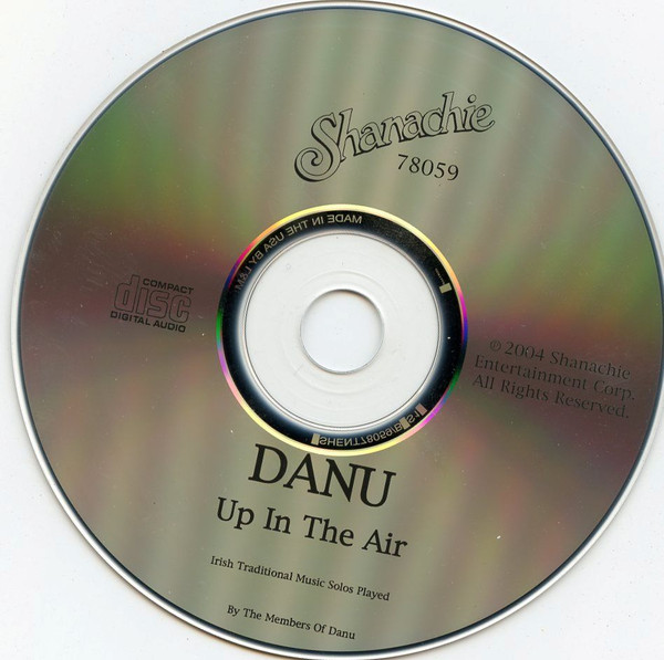 last ned album Danú - Up In The Air Irish Traditional Music Solos Played By The Members Of Danu