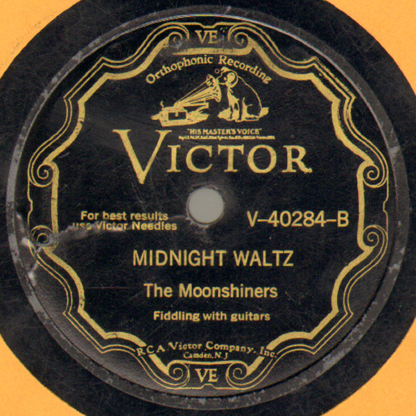 last ned album The Moonshiners - Sweetheart Waltz Midnight Waltz