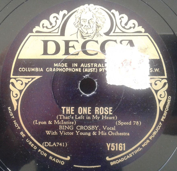 Album herunterladen Bing Crosby - The One Rose Sentimental And Melancholy