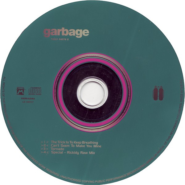 baixar álbum Garbage - The Trick Is To Keep Breathing