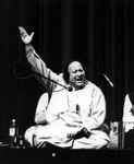 Album herunterladen Nusrat Fateh Ali Khan & Michael Brook - Crest