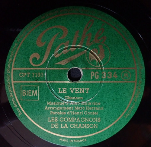 last ned album Les Compagnons De La Chanson - Jean Le Pêcheur Le Vent