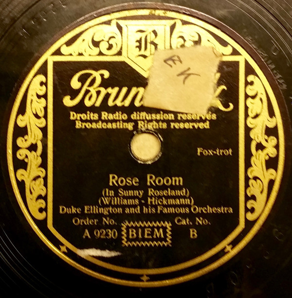 lataa albumi Duke Ellington And His Famous Orchestra - I Dont Mean A Thing If It Aint Got That Swing Rose Room In Sunny Roseland