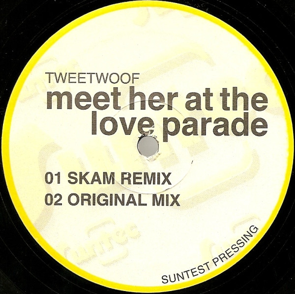 Album herunterladen Tweetwoof - Meet Her At The Loveparade