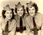 Album herunterladen The Andrews Sisters - Alexanders Ragtime Band I Want To Go Back To Michigan Down On The Farm